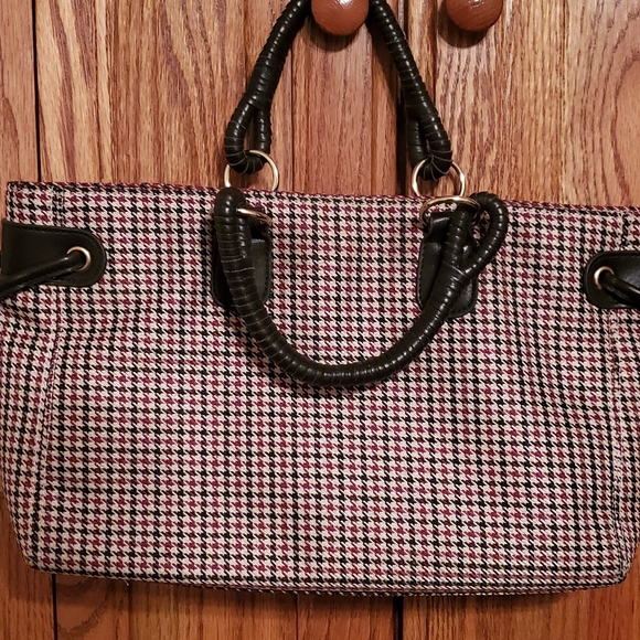 Victoria Secrets Clutch - Picture 1 of 3